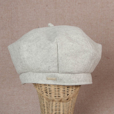 The hat feels soft and comfortable. It's a practical item to spice up any fall outfit. Can easily match with every style, comfortable to wear, affordable price.หมวก ให้สัมผัสที่นุ่มและสบาย เป็นไอเท็มที่ใช้งานได้จริงเพื่อทำให้เสื้อผ้าฤดูใบไม้ร่วง สามารถแมตช์ได้กับทุกสไตล์ได้อย่างง่ายดาย สวมใส่สบาย ราคาย่อมเยา