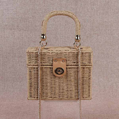 Square woven bag made from natural materials Beautifully designed, modern. wholesale and retail at affordable pricesกระเป๋าสานทรงเหลี่ยมสะพายข้าง ทำจากวัสดุจากธรรมชาติ ออกแบบมาได้อย่างสวยงามทันสมัย ขายส่งและปลีกในราคาย่อมเยา