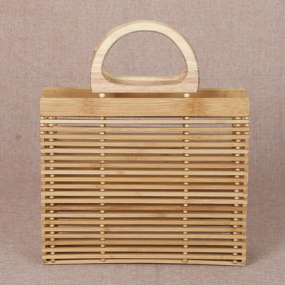 .กระเป๋าสานไม้ใผ่ โดนเด่นไปด้วยหูจับที่เป็นไม้ ทรงเหลี่ยม ให้ฟีลสวยแบบธรรมชาติbamboo weave bag Featured with wooden handles, square shape, giving a beautiful natural feel.
